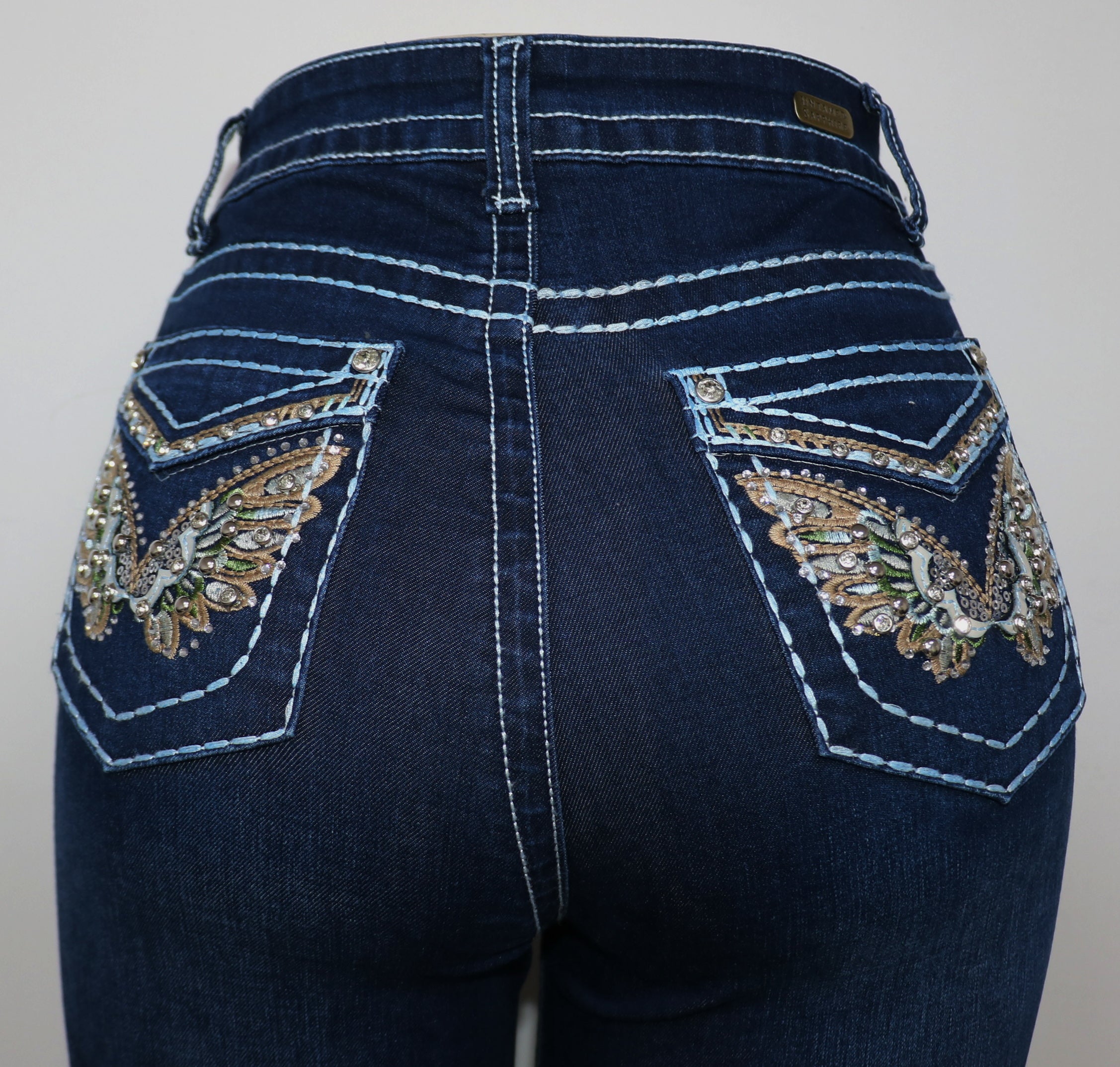 USC-F055 Sexy Bella Levanta Cola Jeans